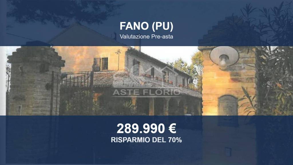 casa indipendente in vendita a Fano