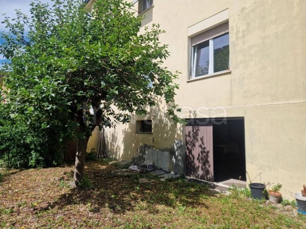 appartamento in vendita a Fano in zona Centinarola