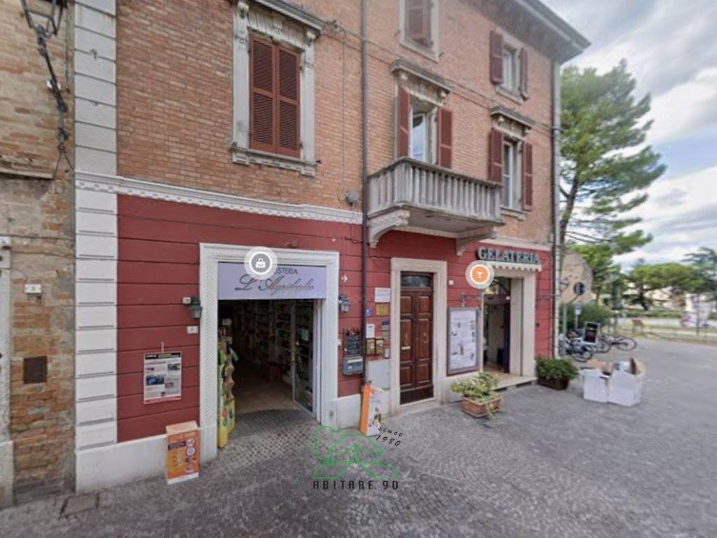 negozio in vendita a Fano