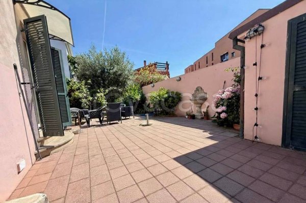 casa indipendente in vendita a Fano