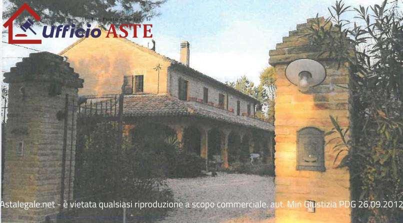 negozio in vendita a Fano