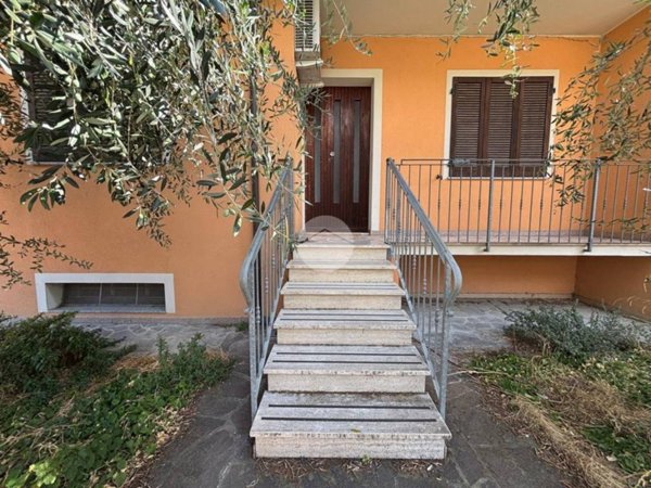 appartamento in vendita a Fano in zona Centinarola
