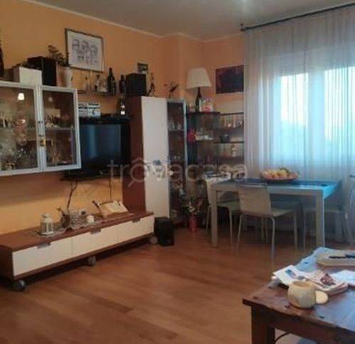 appartamento in vendita a Fano in zona Centinarola