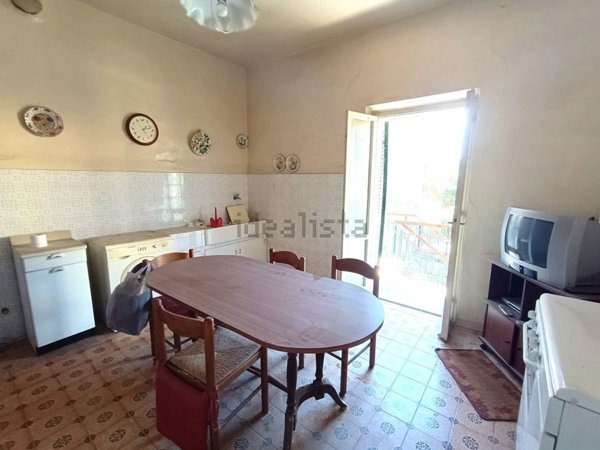 casa indipendente in vendita a Fano