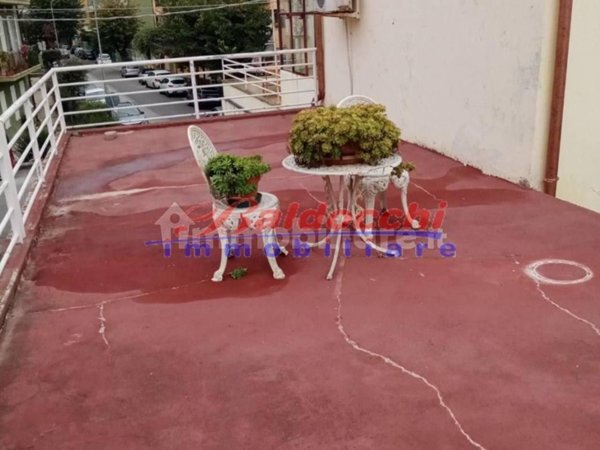 casa indipendente in vendita a Fano in zona Centinarola