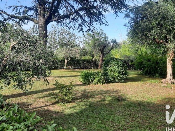 casa indipendente in vendita a Fano
