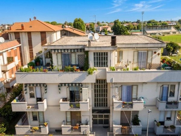 appartamento in vendita a Fano in zona Centinarola