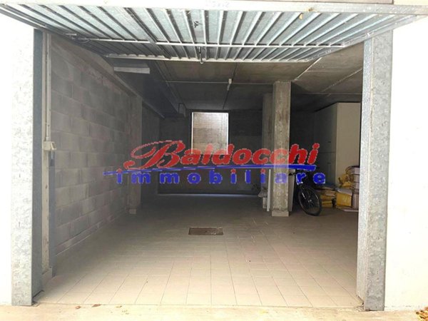 box auto in vendita a Fano