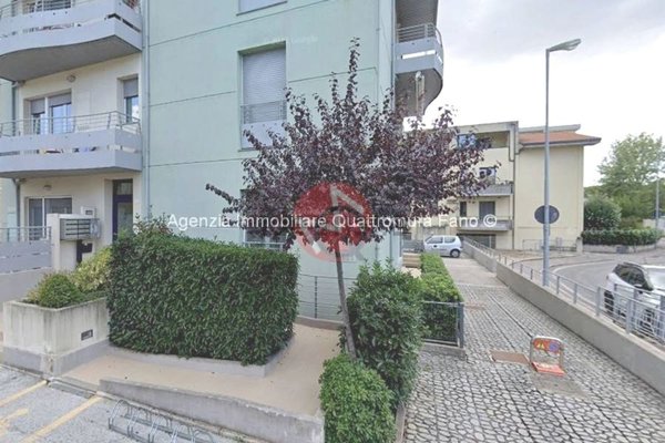 box auto in vendita a Fano