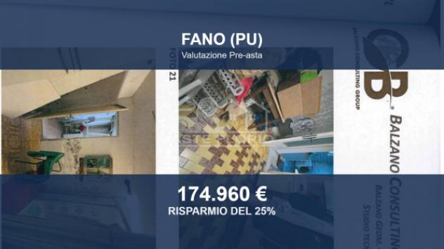 casa indipendente in vendita a Fano
