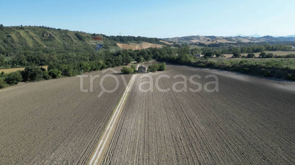 casa indipendente in vendita a Fano in zona Falcineto