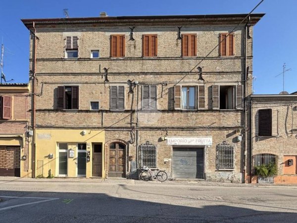 casa indipendente in vendita a Fano