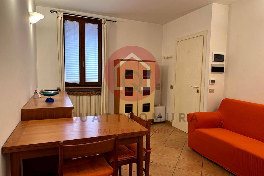 casa indipendente in vendita a Fano