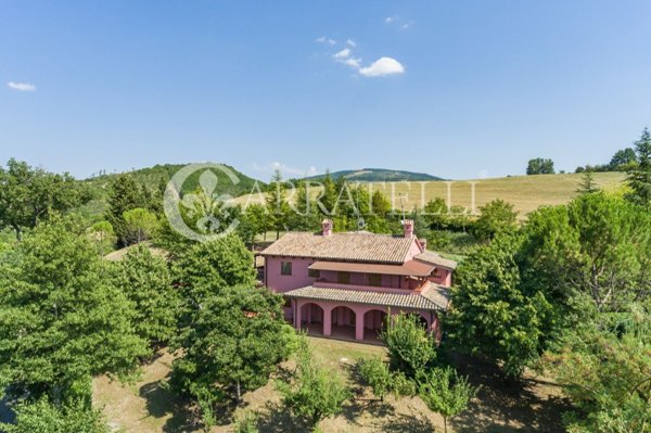 casa indipendente in vendita a Fermignano