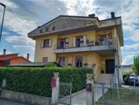 appartamento in vendita a Fermignano in zona Ca' L'Agostina