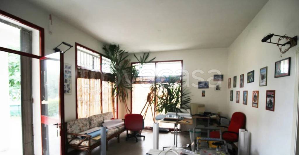 ufficio in vendita a Fermignano