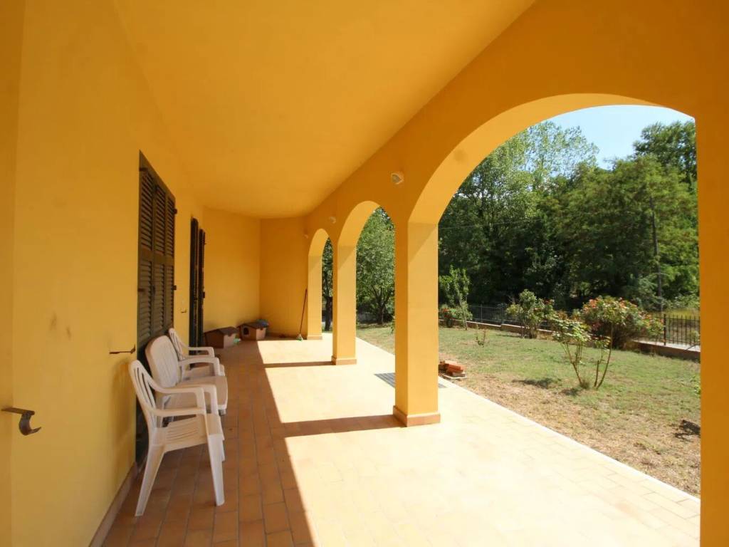casa indipendente in vendita a Fermignano