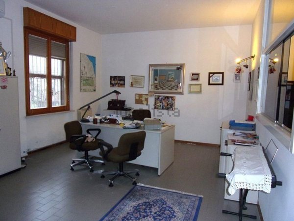 ufficio in vendita a Fermignano