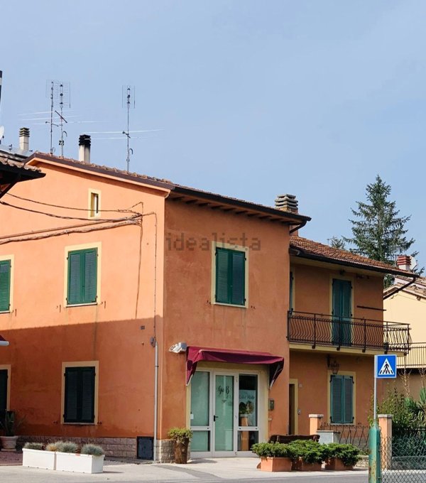 casa indipendente in vendita a Fermignano in zona Ca' L'Agostina