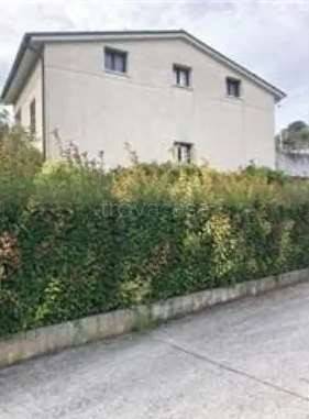casa indipendente in vendita a Fermignano in zona Ca' L'Agostina