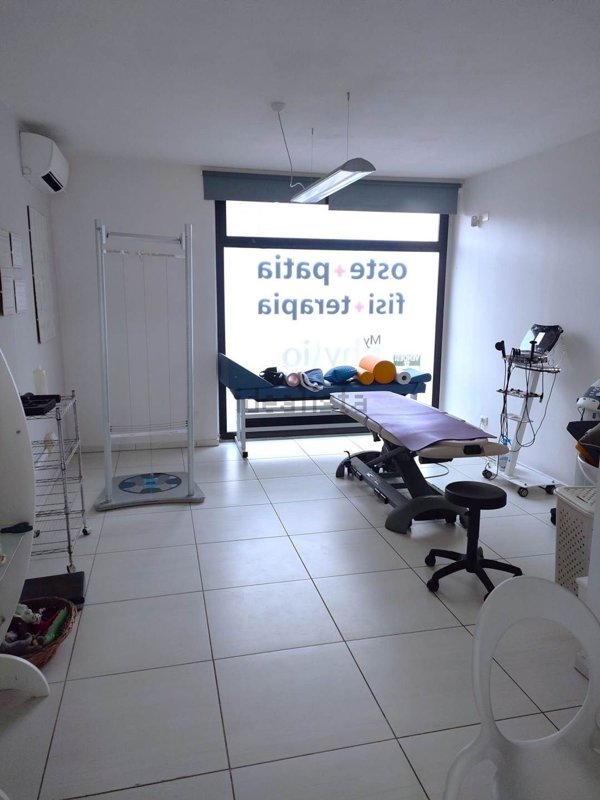 ufficio in vendita a Fermignano