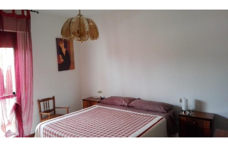 appartamento in vendita a Fossombrone in zona Isola di Fano