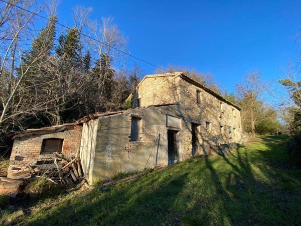 casa indipendente in vendita a Fossombrone in zona Isola di Fano