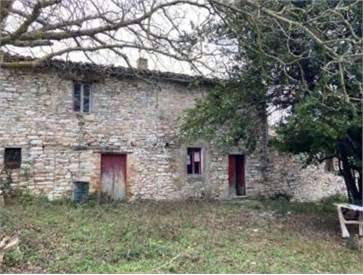 casa indipendente in vendita a Fossombrone