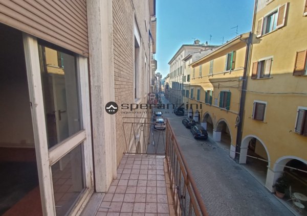 ufficio in vendita a Fossombrone