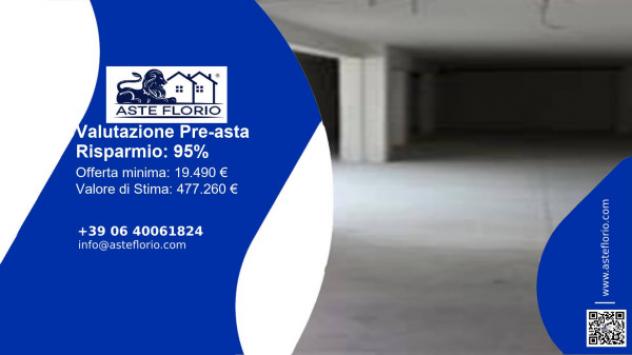 locale commerciale in vendita a Fossombrone