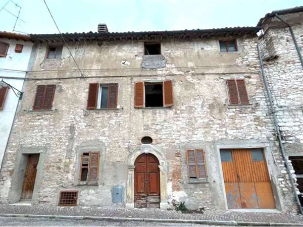 appartamento in vendita a Fossombrone