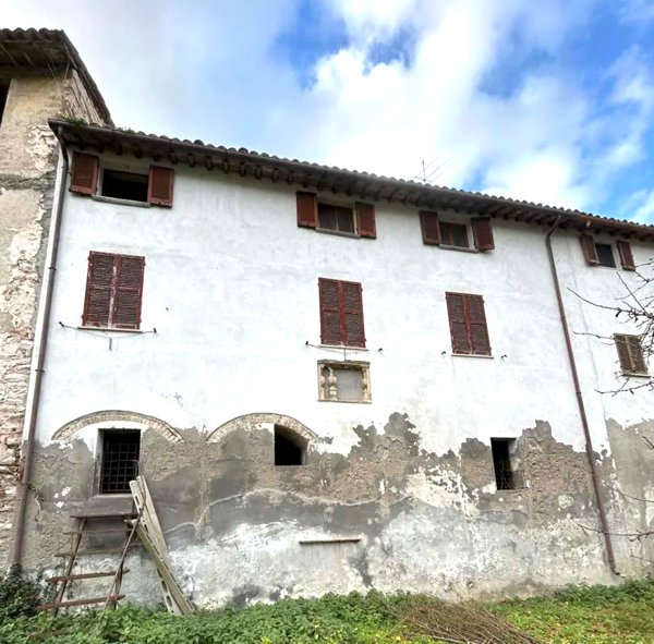 appartamento in vendita a Fossombrone