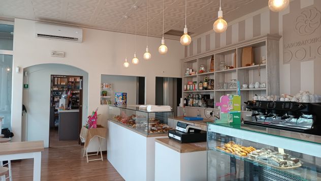 negozio in vendita a Fossombrone