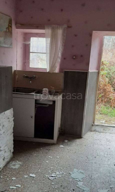 appartamento in vendita a Fossombrone in zona San Lazzaro