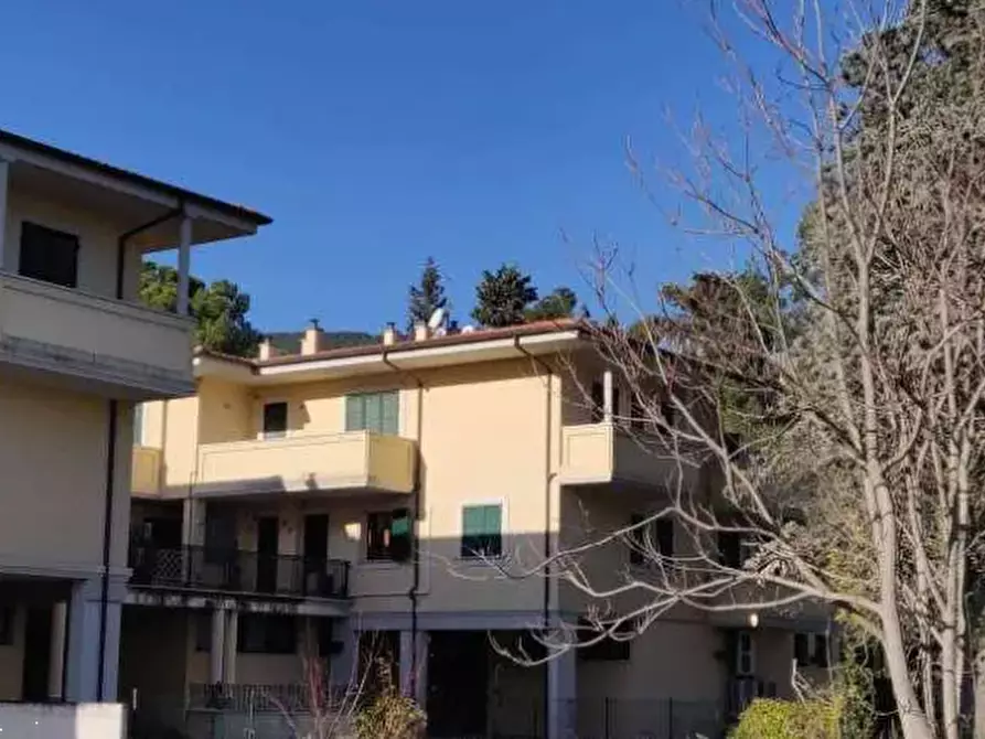 locale di sgombero in vendita a Fossombrone