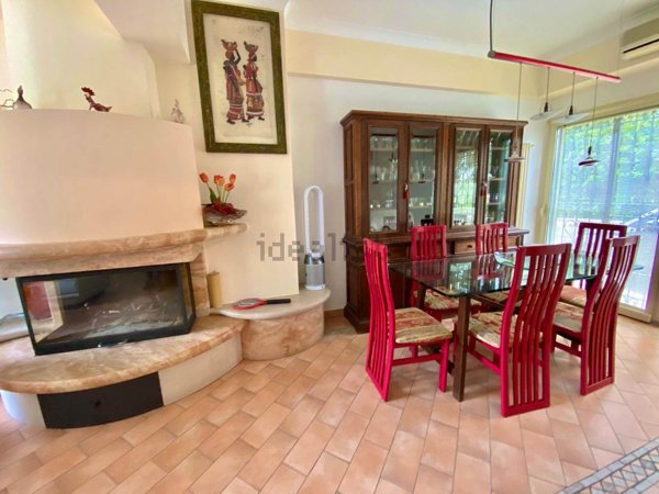 casa indipendente in vendita a Fossombrone