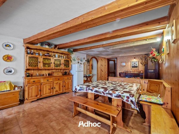 casa indipendente in vendita a Fossombrone