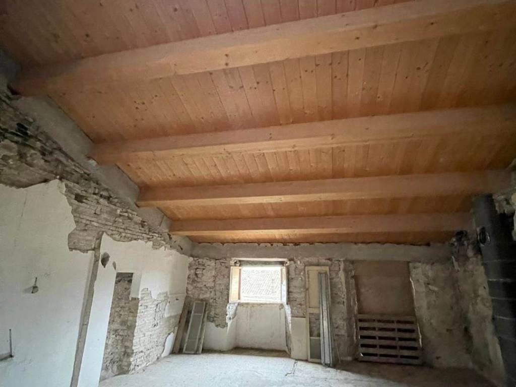 appartamento in vendita a Fossombrone