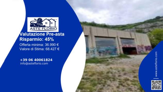 locale commerciale in vendita a Fossombrone