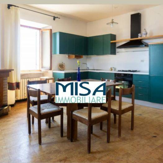 casa indipendente in vendita a Fratte Rosa