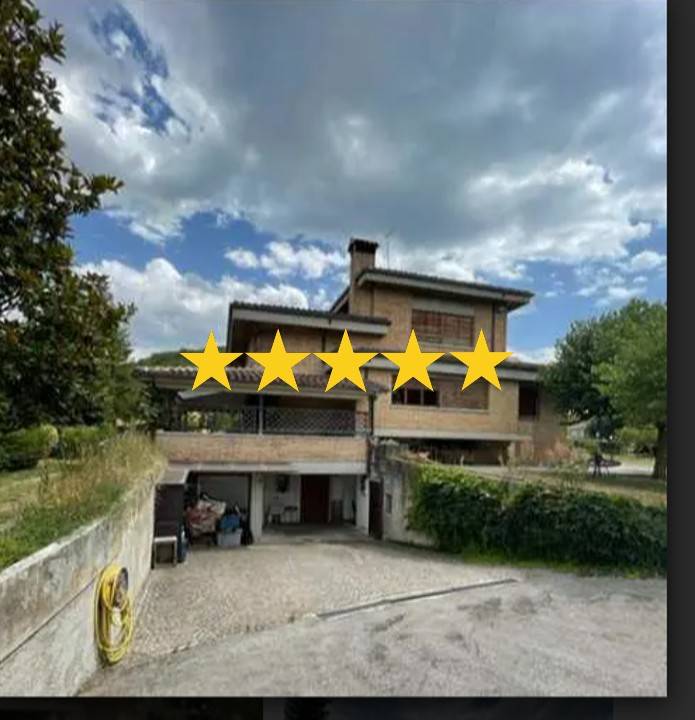 casa indipendente in vendita a Frontone