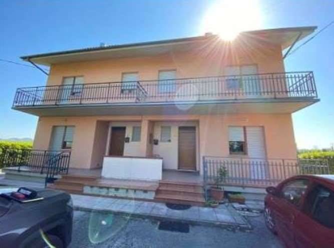 casa indipendente in vendita a Frontone