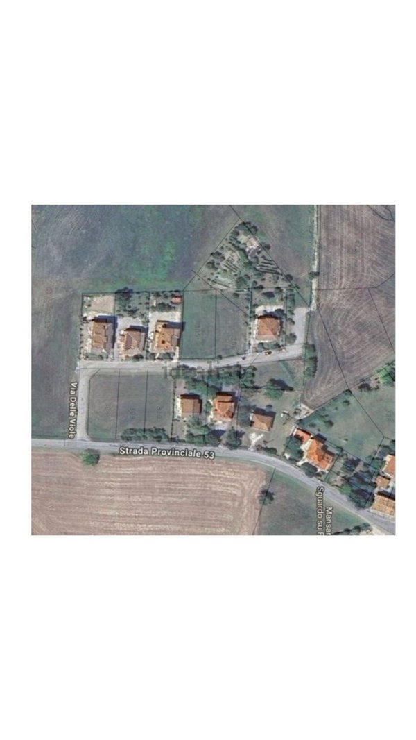 terreno edificabile in vendita a Frontone