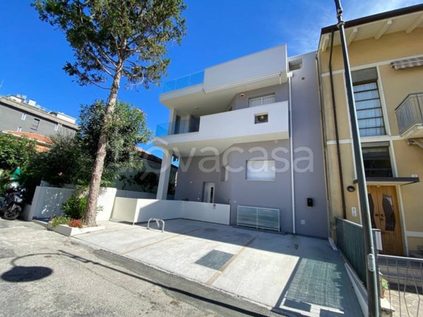 appartamento in vendita a Gabicce Mare