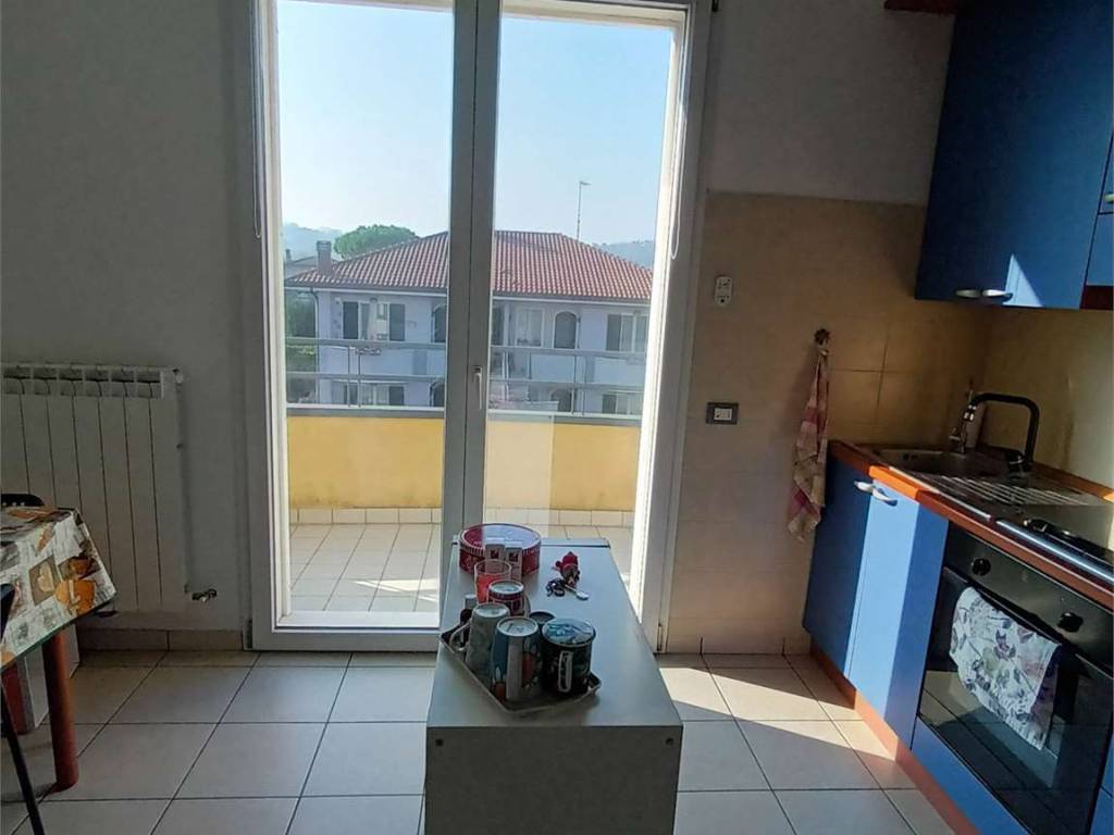 appartamento in vendita a Gabicce Mare in zona Case Badioli