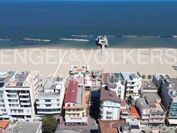 intera palazzina in vendita a Gabicce Mare