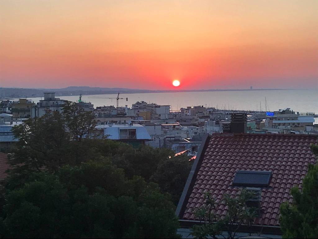 appartamento in vendita a Gabicce Mare