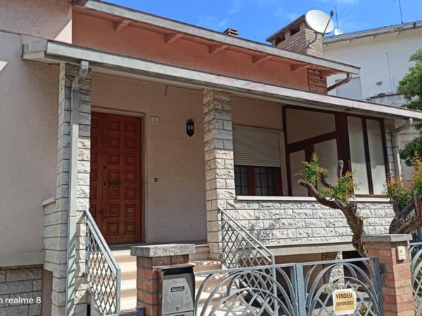 casa indipendente in vendita a Gabicce Mare