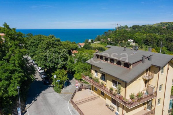 appartamento in vendita a Gabicce Mare in zona Gabicce Monte