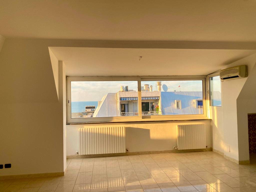 appartamento in vendita a Gabicce Mare